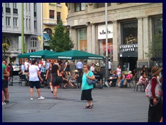 Plaza del Callao, Gran Via 04